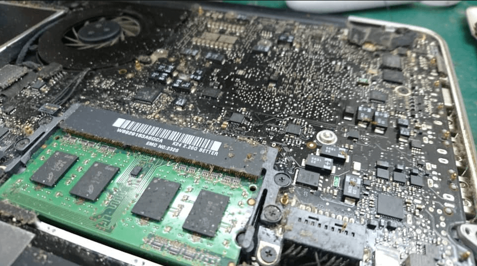 Cara Membersihkan Dalam Laptop: Tips Merawat Laptop Agar Tetap Cepat dan Awet