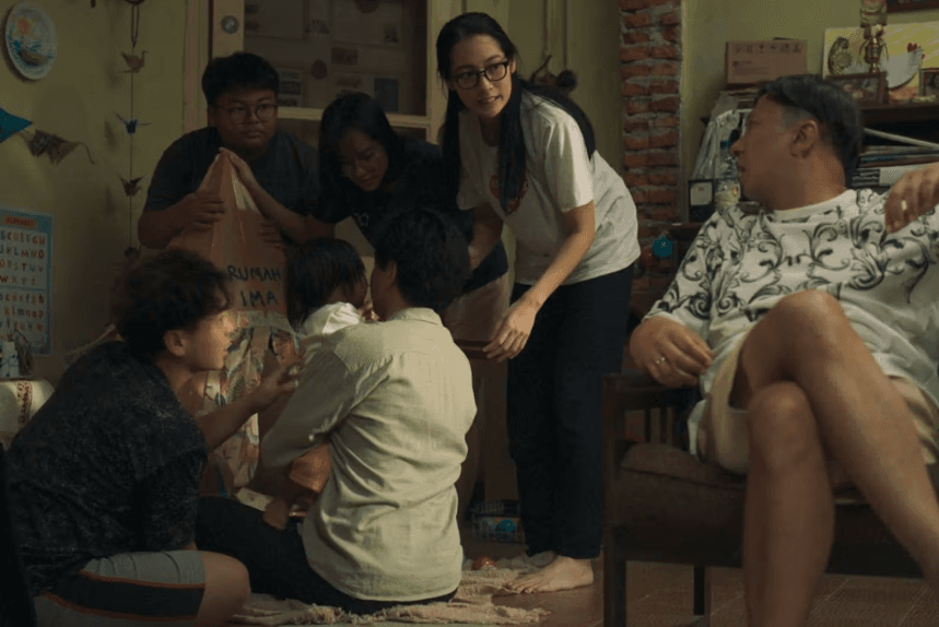 Cuplikan Film 1 kakak 7 ponakan